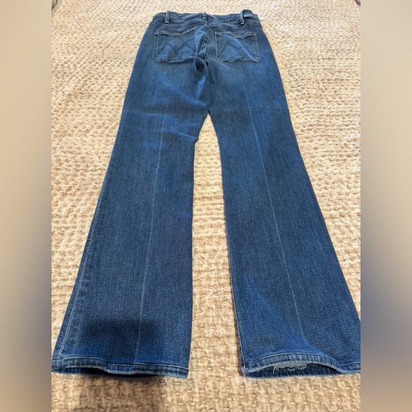 Mother jeans size 28 straight leg with two pockets on front. Perfect conditions - Picture 6 of 6